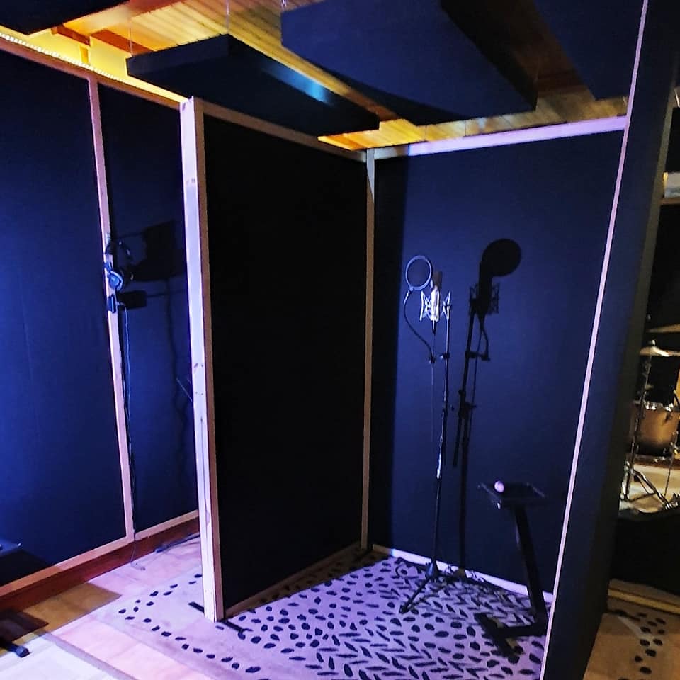 Duerell's recording studio session